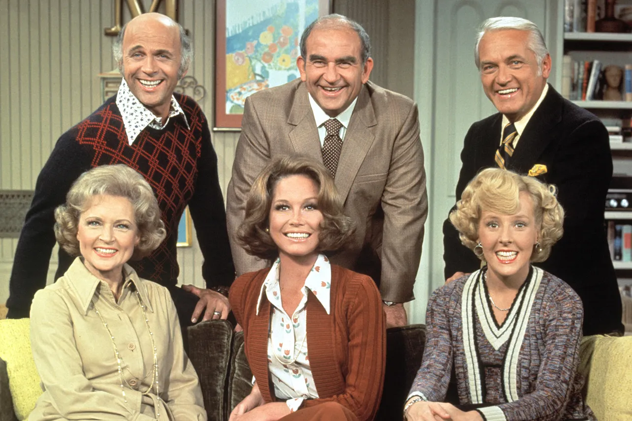 Best sitcoms on Hulu: The Mary Tyler Moore Show