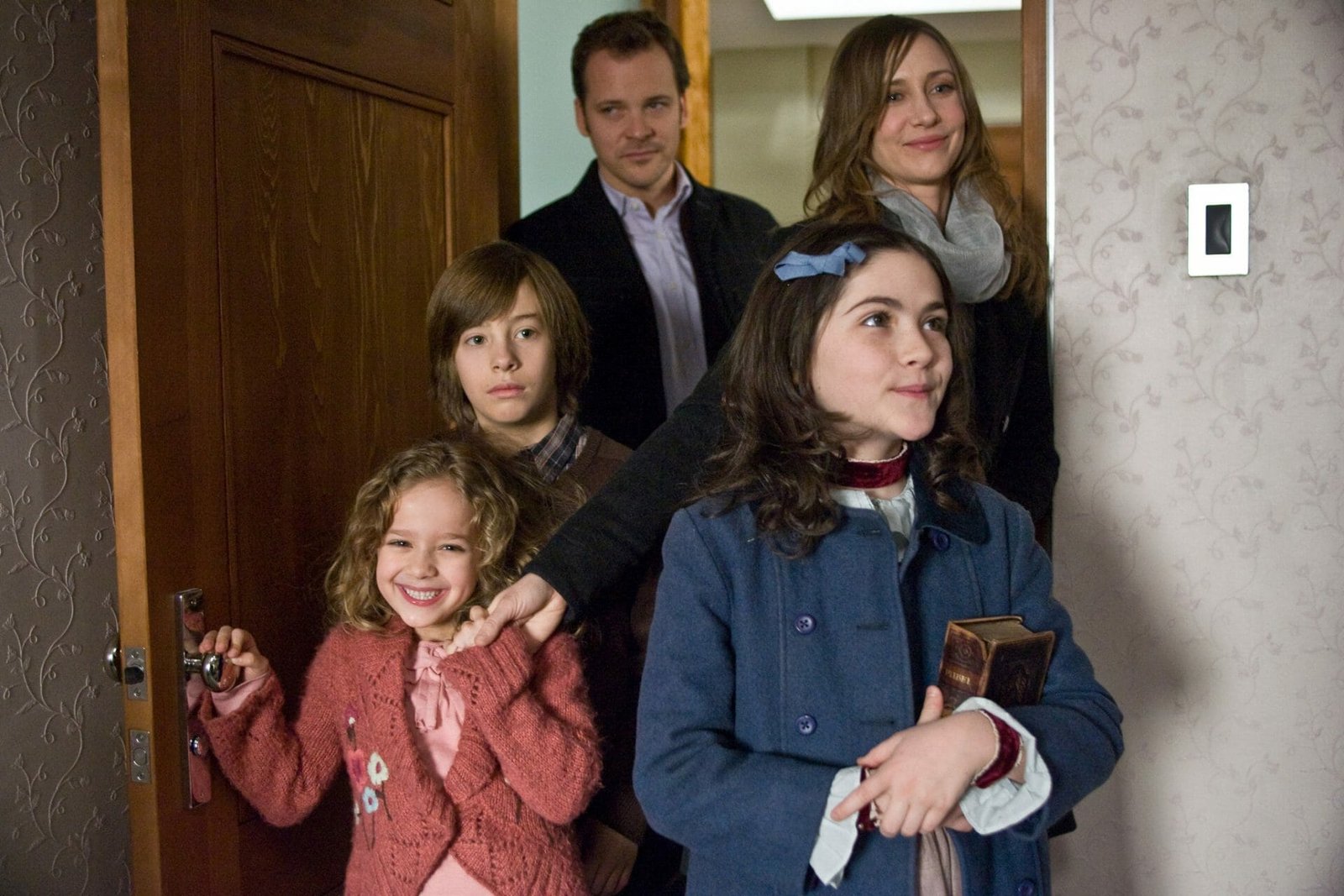 Orphan true story: Who All Are In The Movie?