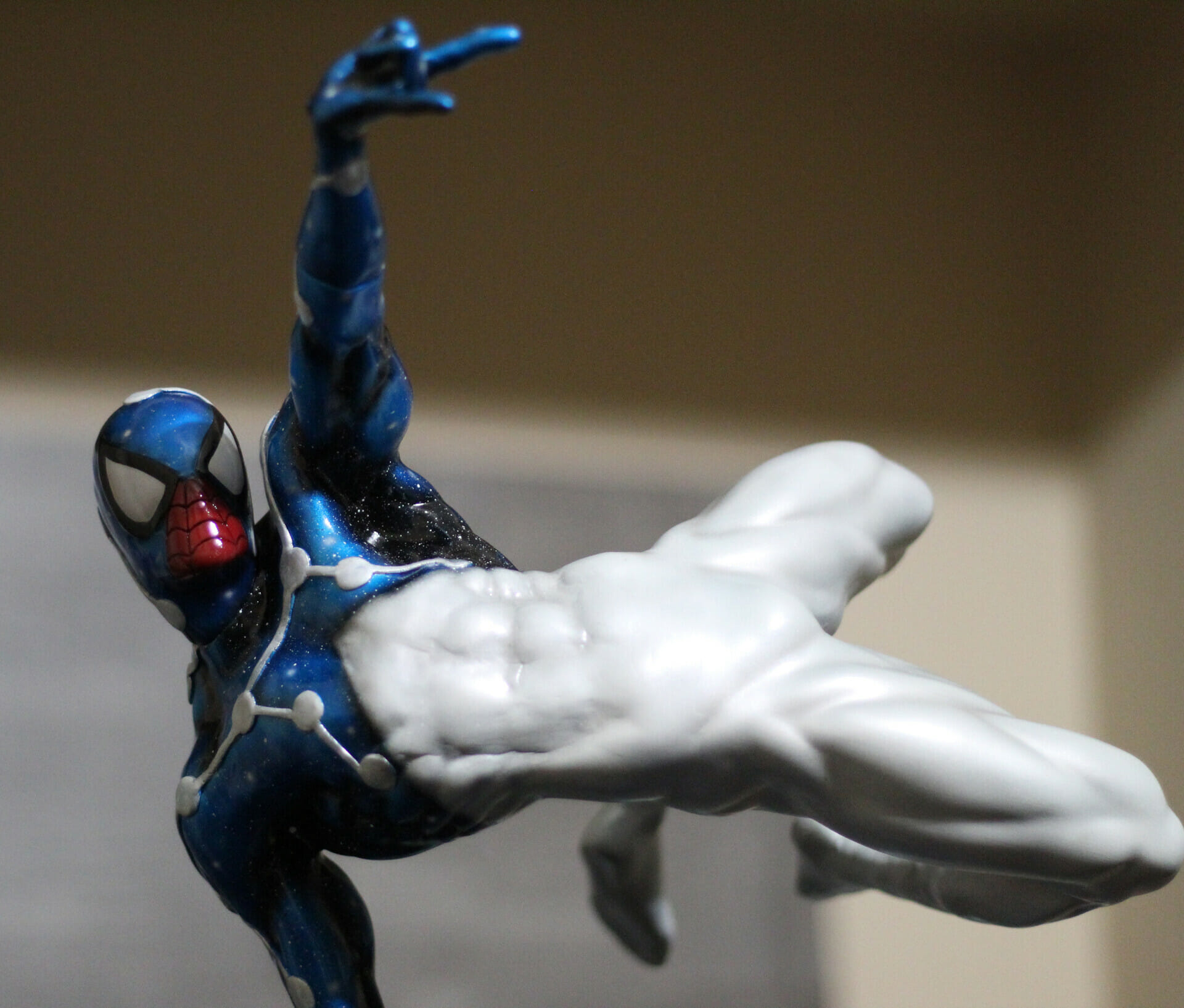 The Captain Universe suit